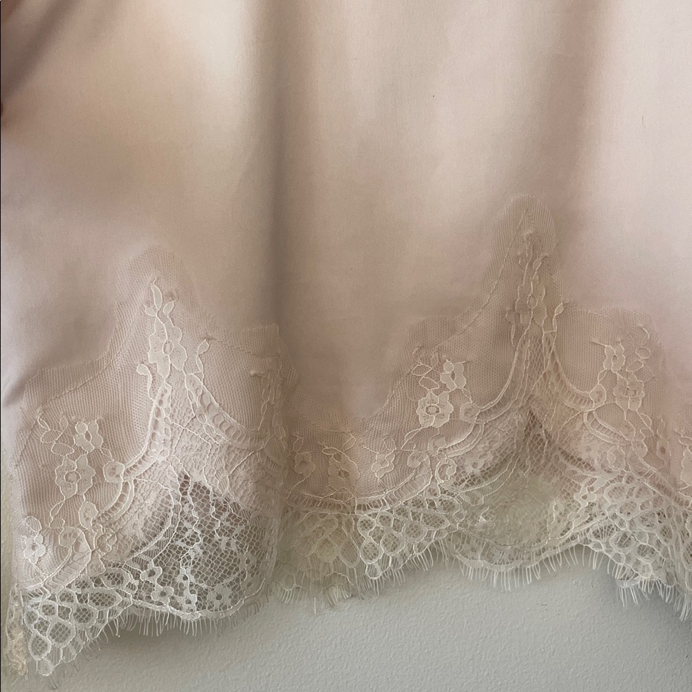 Storia|Elegant soft cream pink tone Lace Trim Women’s Top|Large|EUC - Picture 3 of 9